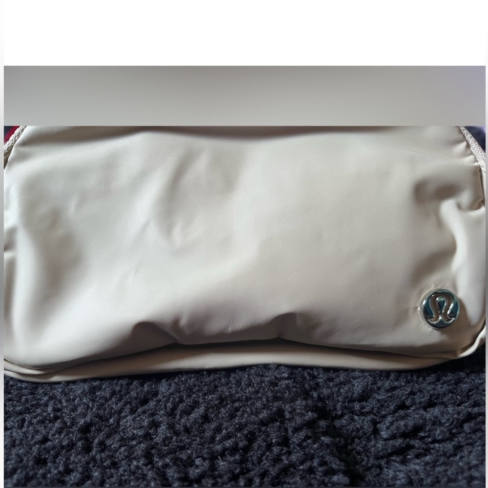 🦄TRENCH Everywhere Belt BAG - Picture 4 of 6